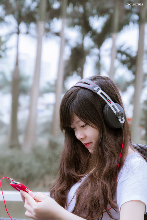 韩剧《黑洞》在线观看